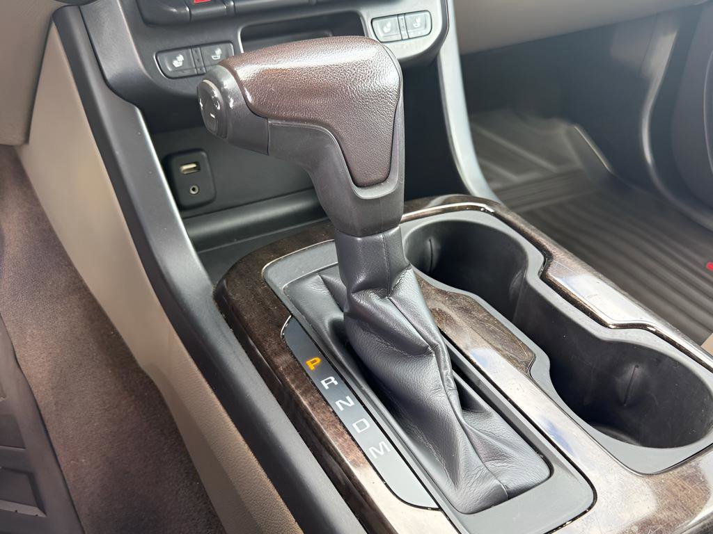 Used 2015 GMC Canyon SLT image 23