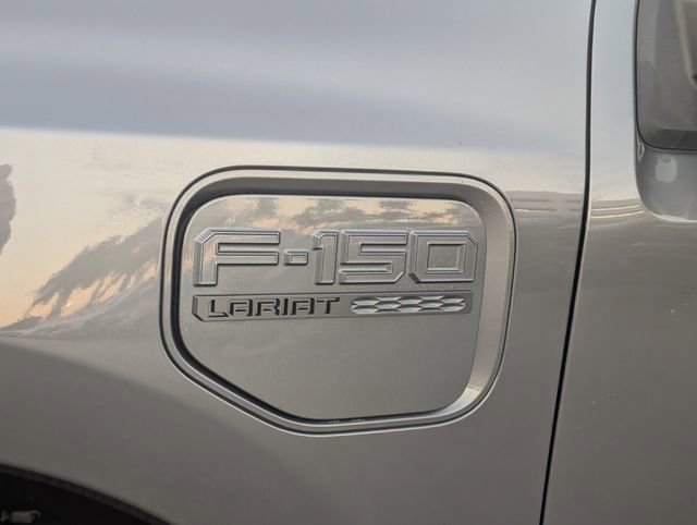 Used 2023 Ford F150 Lightning Lariat image 5