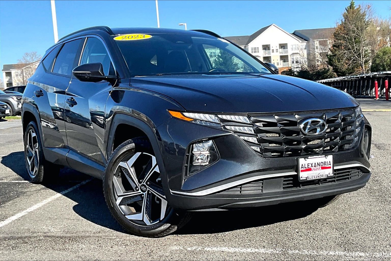 Used 2023 Hyundai Tucson SEL w/ Convenience Package image 2