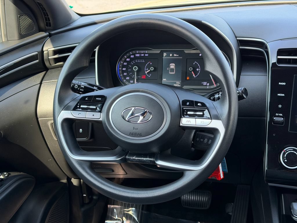 Used 2024 Hyundai Santa Cruz SE AWD/4WD image 20