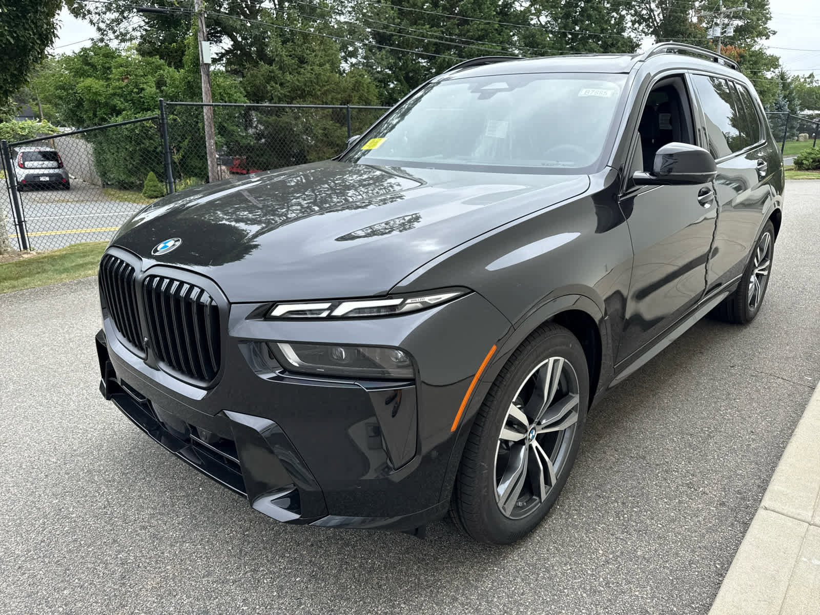 New 2026 BMW X7 xDrive40i image 7