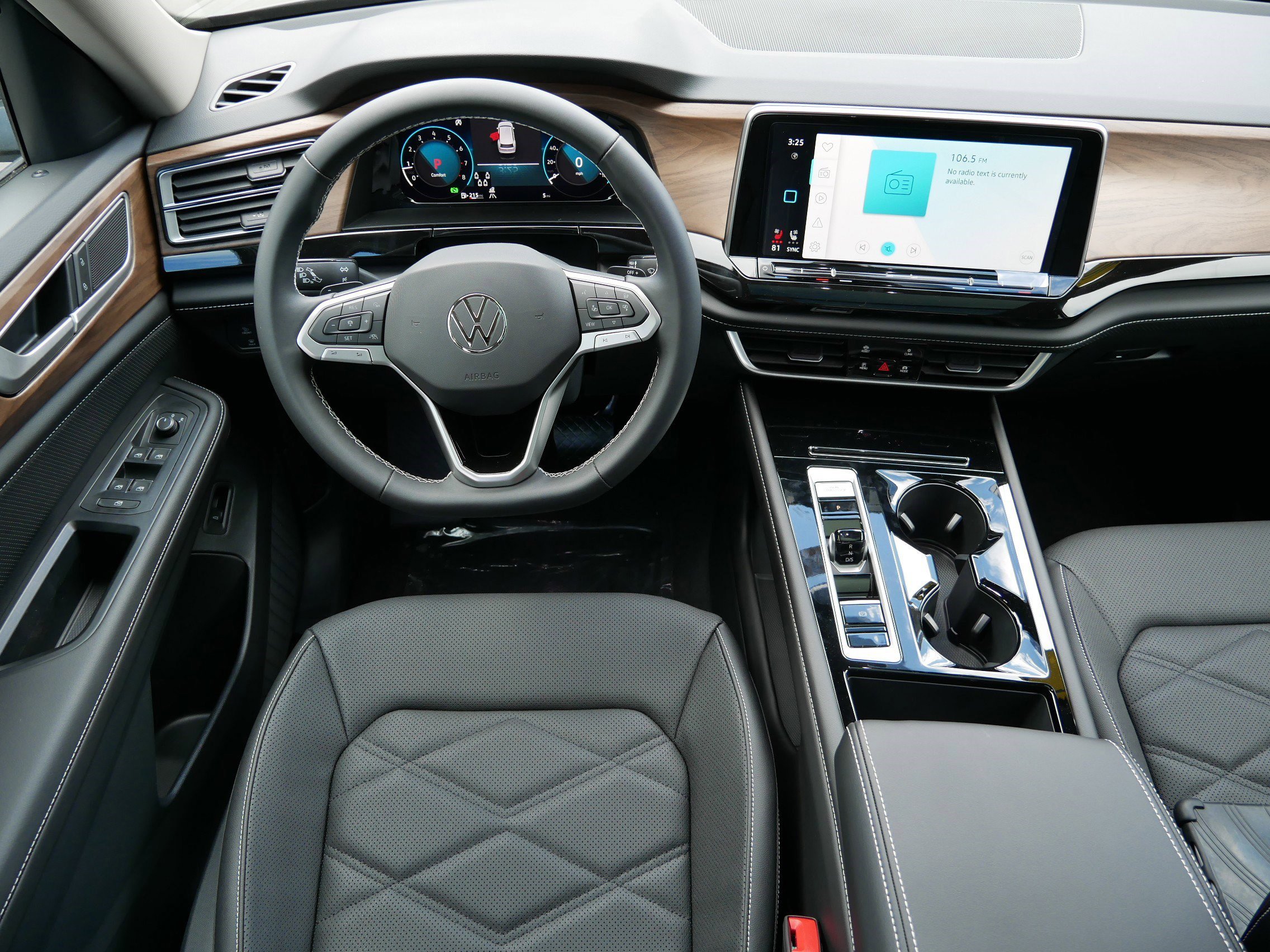 New 2026 Volkswagen Atlas SE image 9