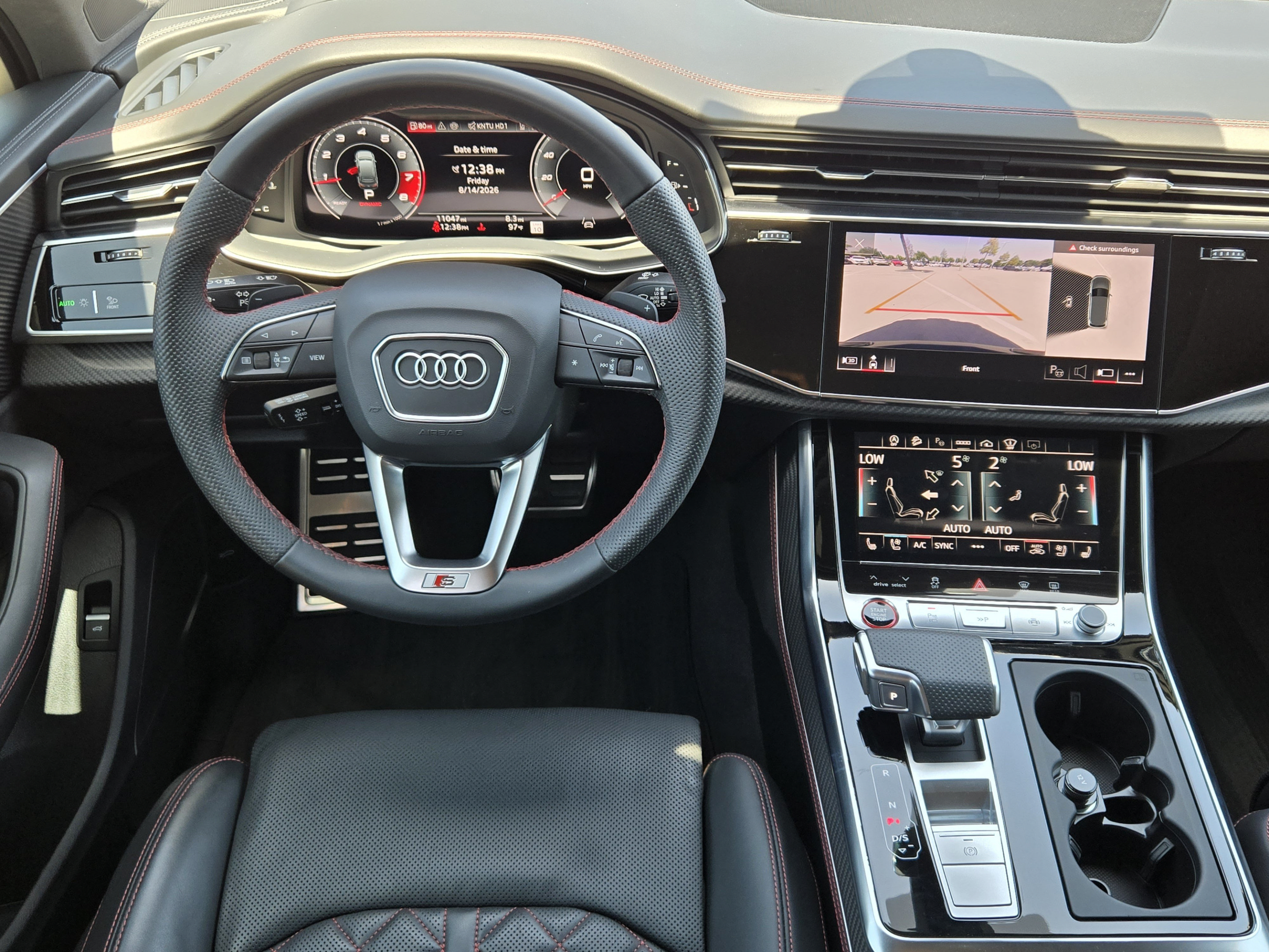 Used 2025 Audi SQ7 Prestige AWD/4WD image 11