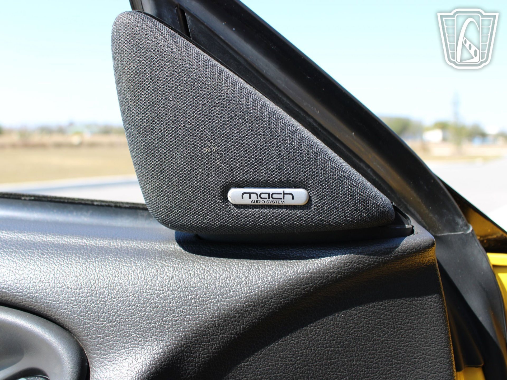 Used 2004 Ford Mustang Mach 1 image 25