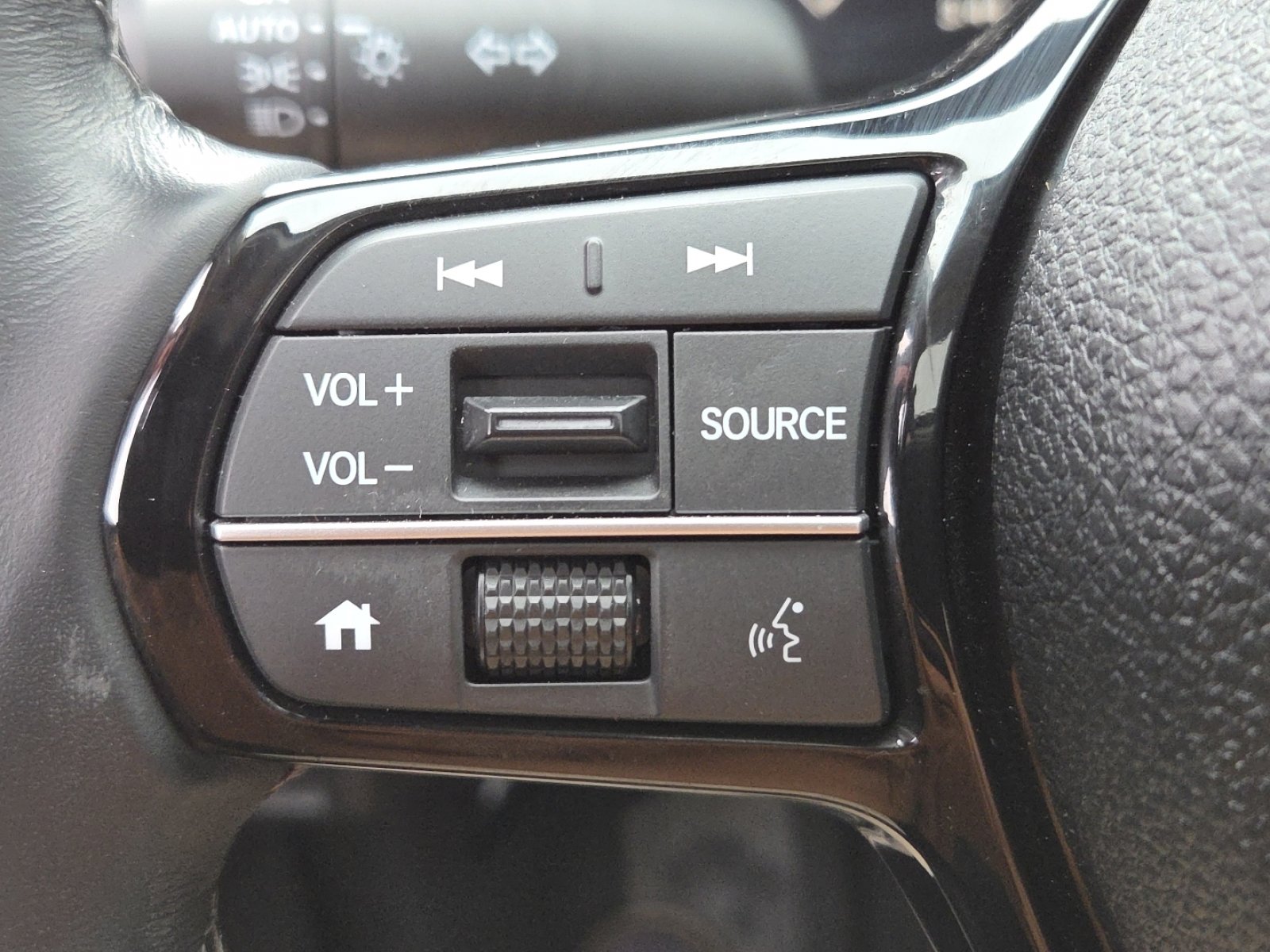 Certified 2023 Honda Civic EX-L image 33