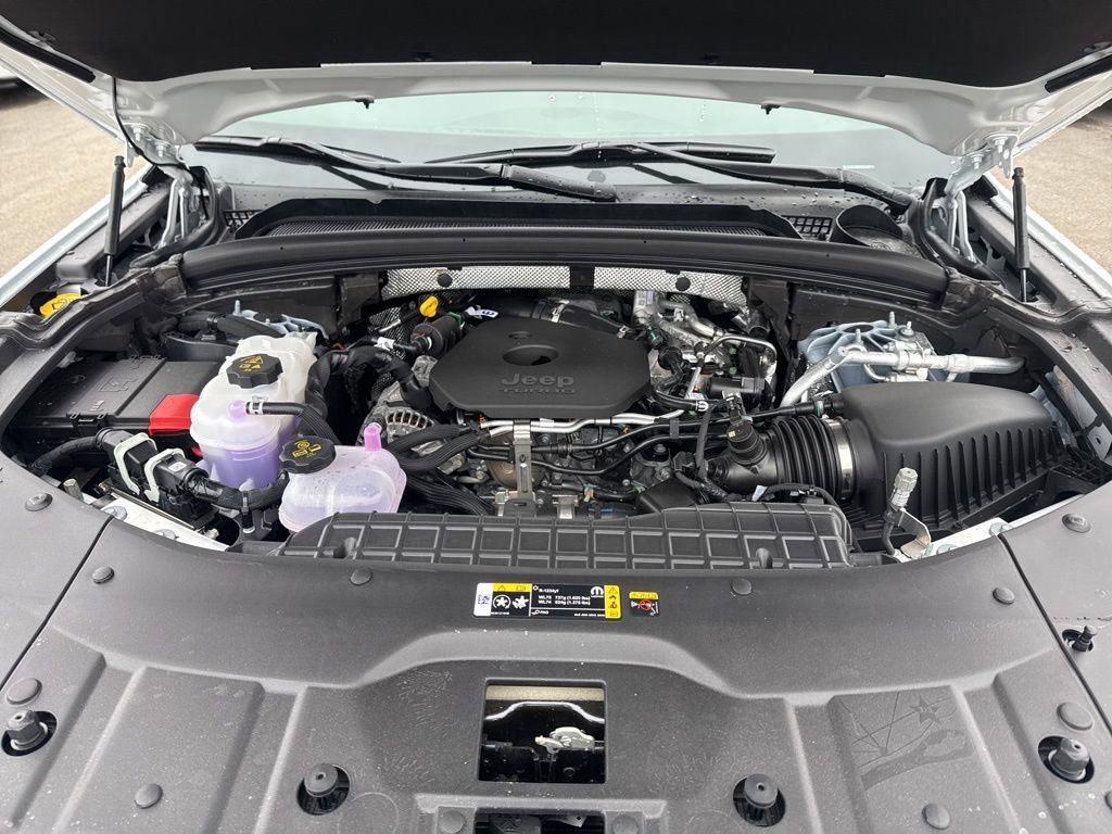 New 2026 Jeep Grand Cherokee Limited image 33