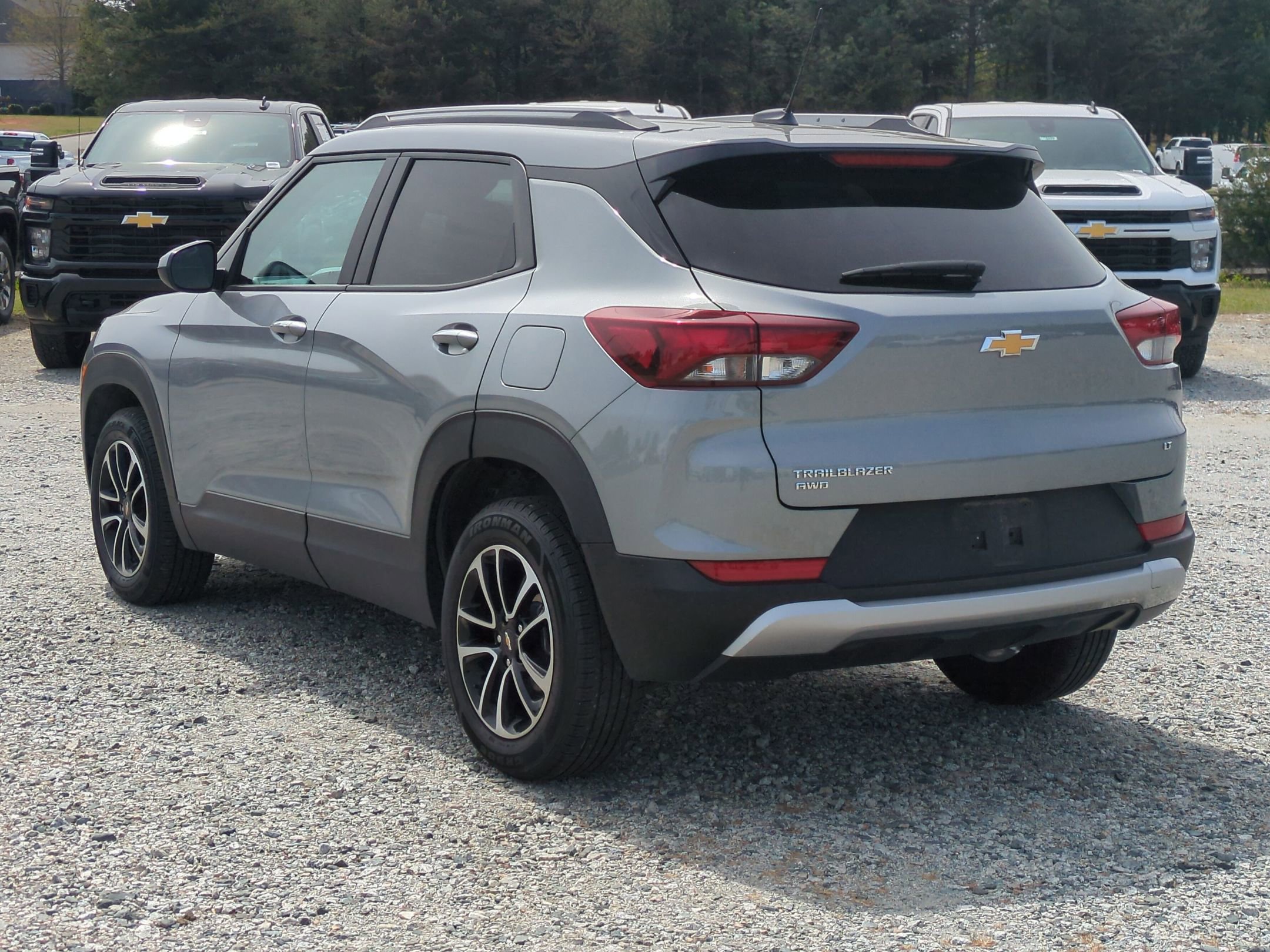 Certified 2025 Chevrolet TrailBlazer LT AWD/4WD image 7