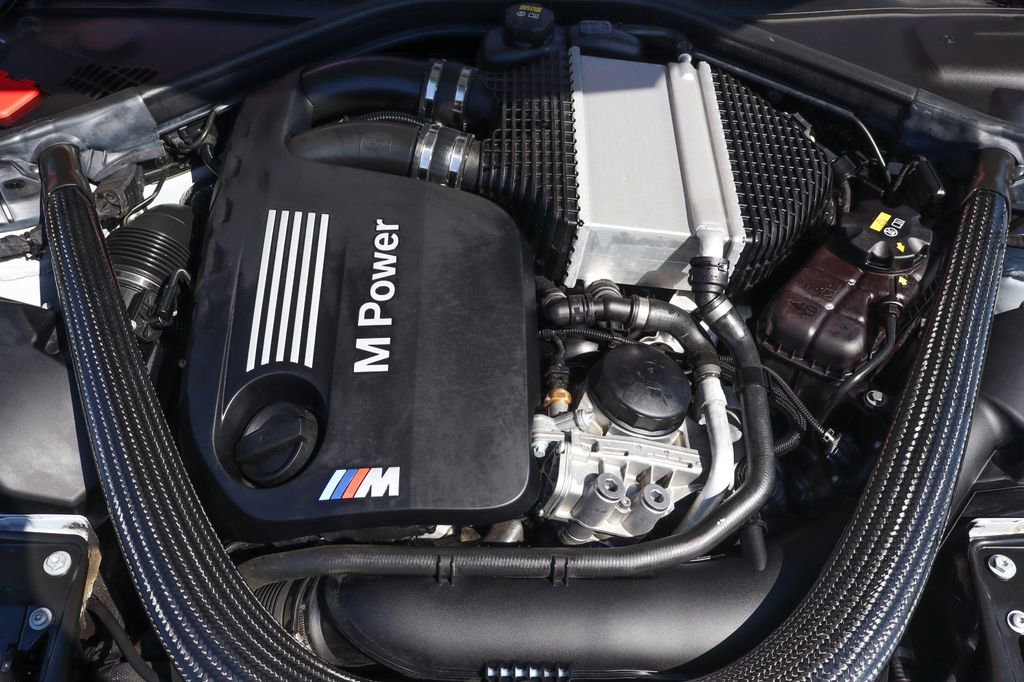 Used 2021 BMW M2 Competition RWD image 13
