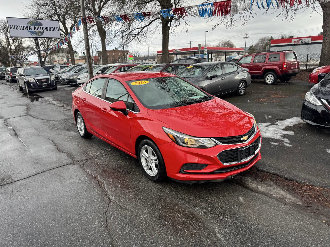 Used 2016 Chevrolet Cruze LT FWD image 10