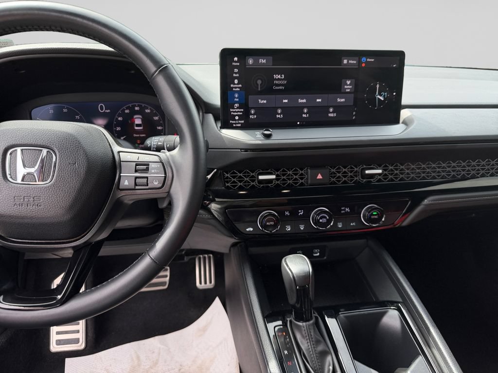 Used 2023 Honda Accord Sport image 12
