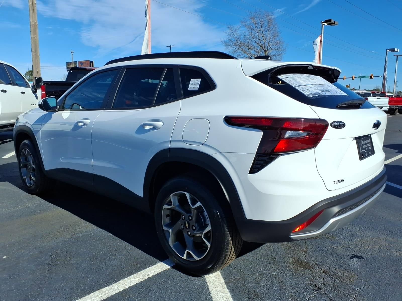 New 2026 Chevrolet Trax LT image 5