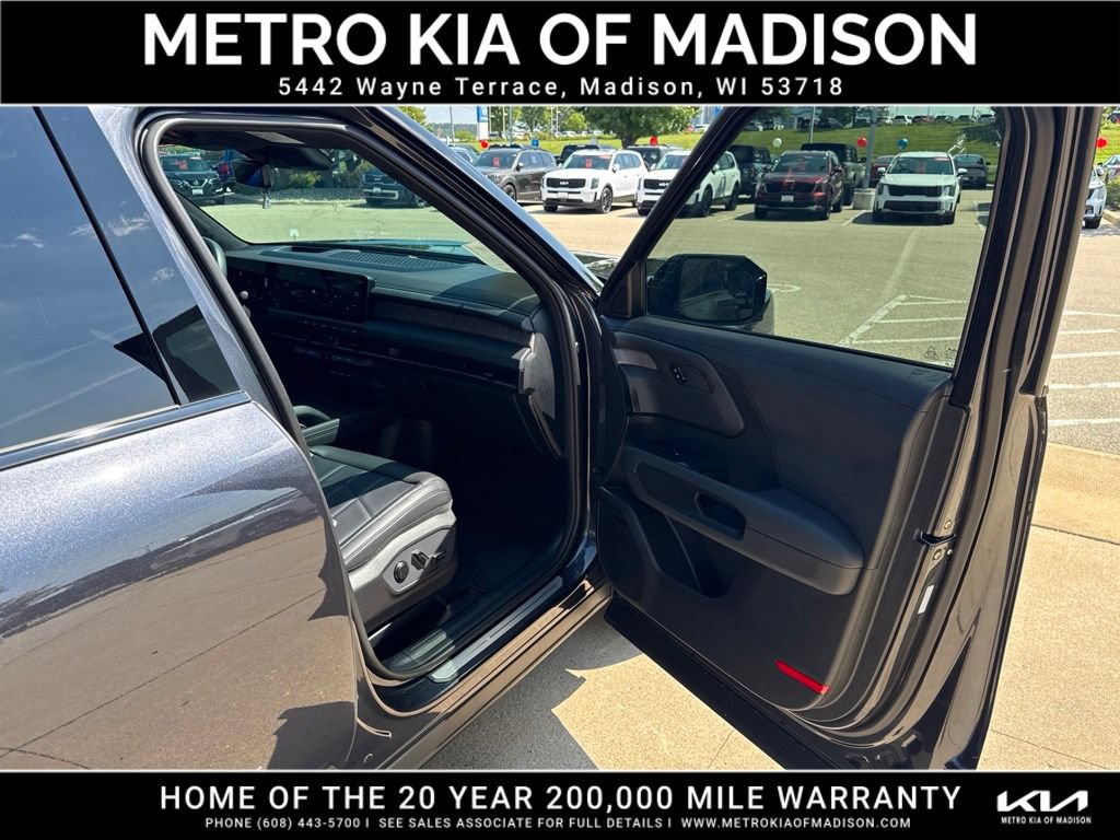Used 2027 Kia Telluride SX Prestige X-Line w/ Towing Package AWD/4WD image 64