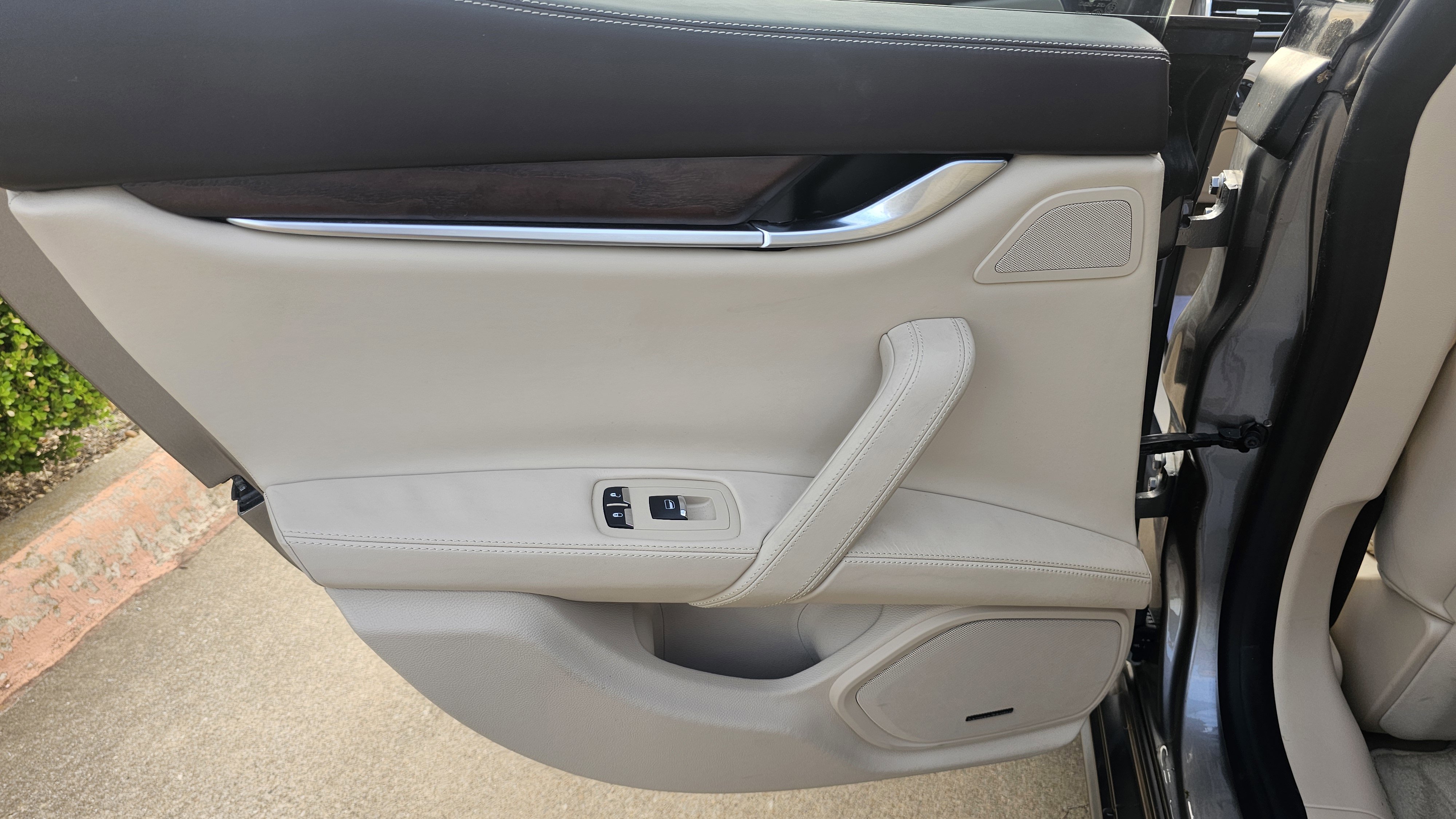 Used 2018 Maserati Ghibli GranLusso image 24