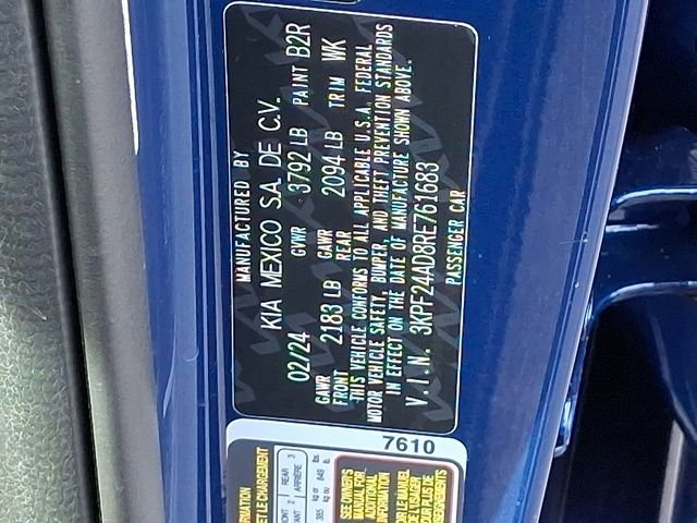 Used 2024 Kia Forte LXS image 31
