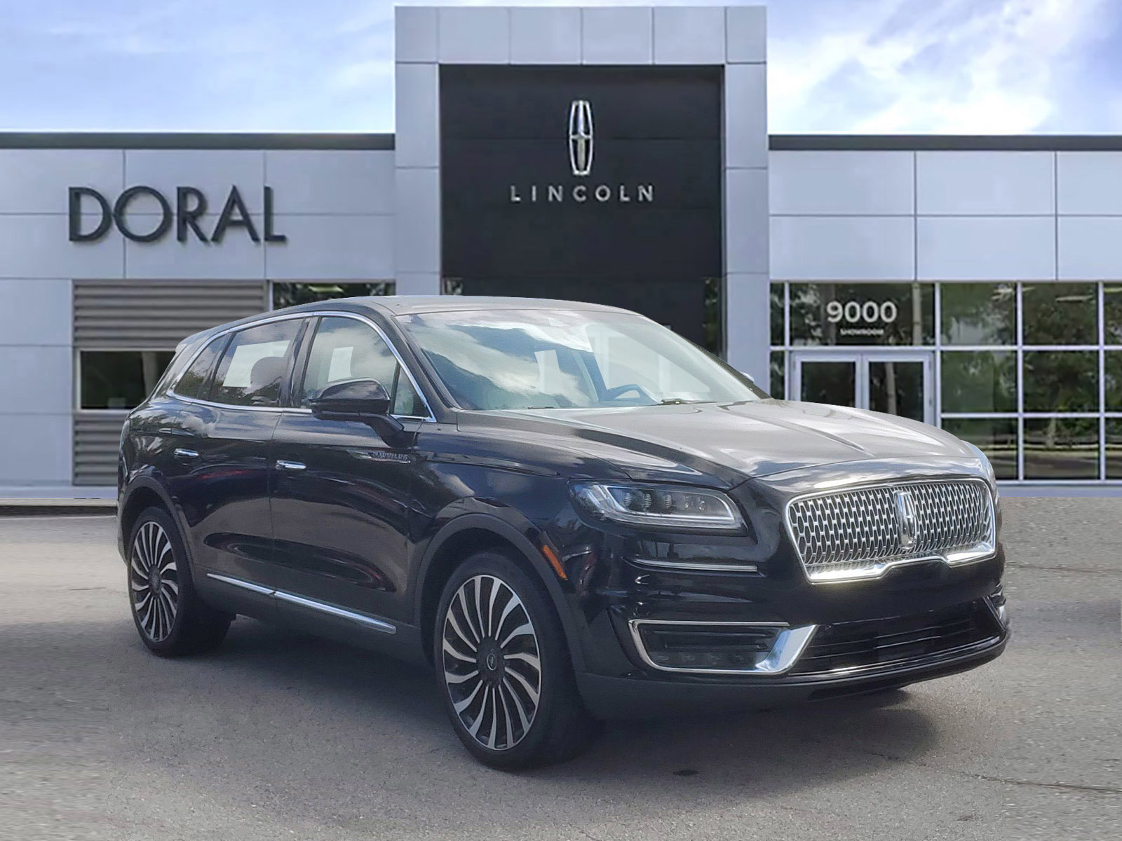 Certified 2019 Lincoln Nautilus Black Label image 1