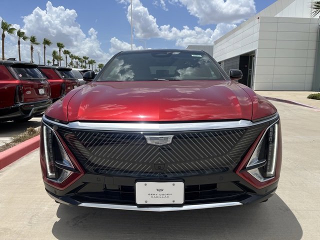 New 2025 Cadillac Lyriq Luxury image 4