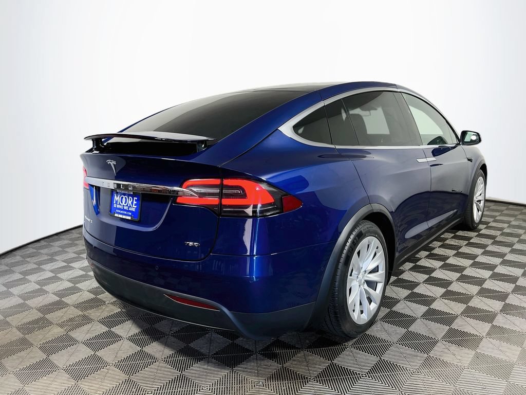 Used 2018 Tesla Model X 75D AWD/4WD image 7