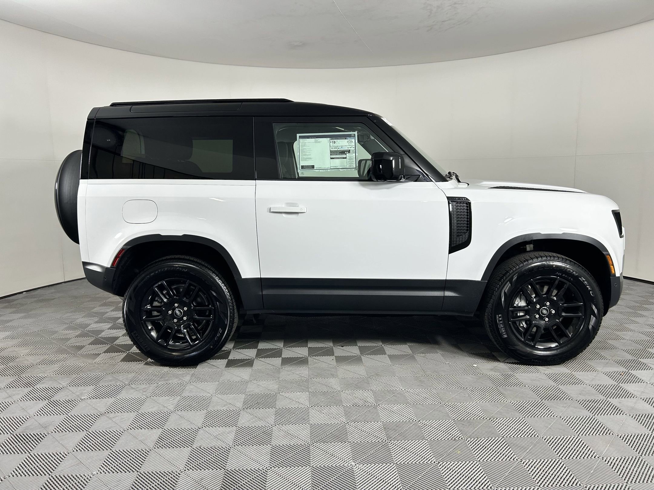 Used 2025 Land Rover Defender 90 S AWD/4WD image 6