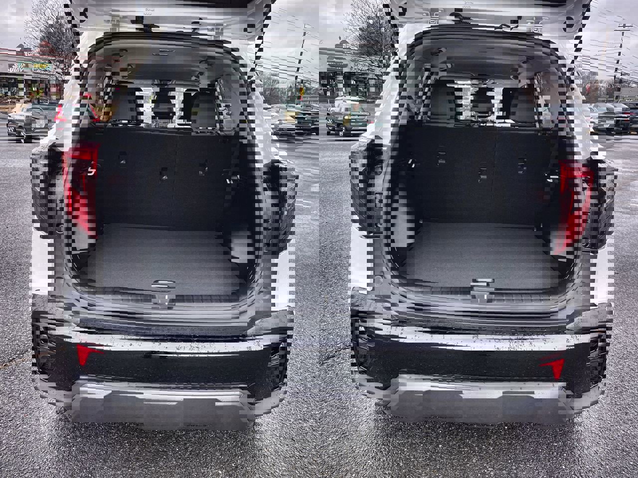 Certified 2024 Kia Seltos X-Line image 11