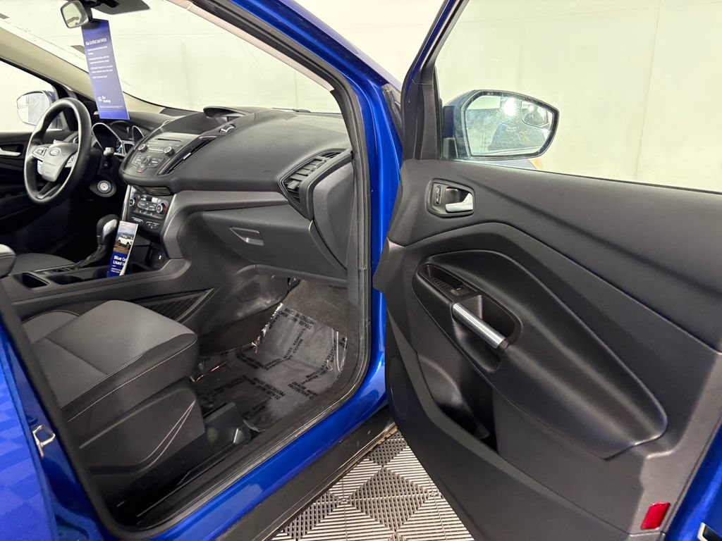 Certified 2018 Ford Escape SE AWD/4WD image 33