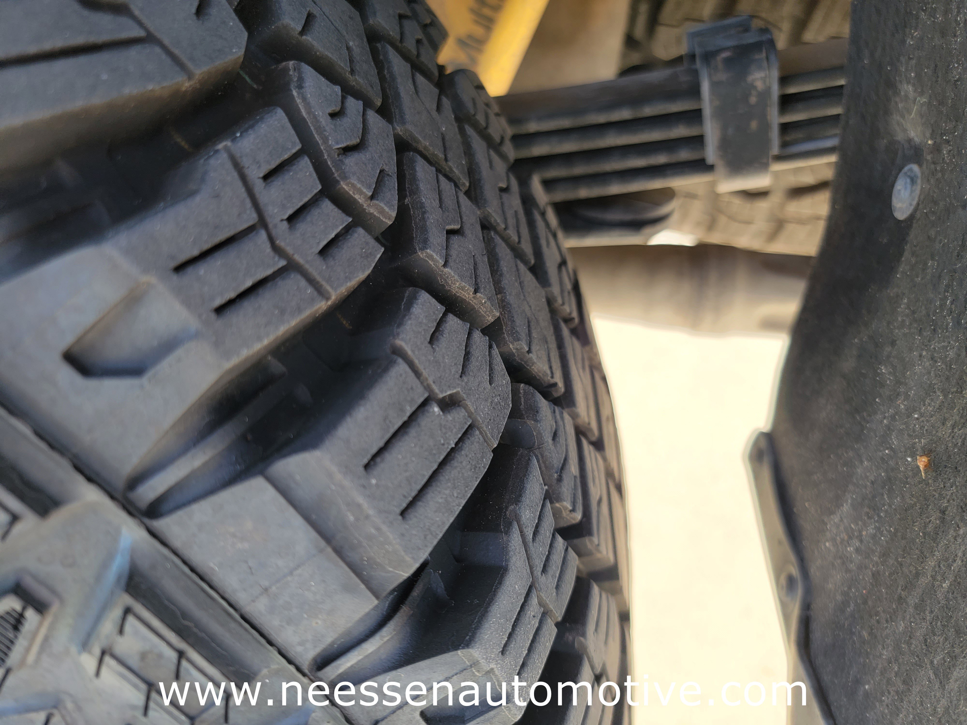 Used 2024 GMC Sierra 1500 AT4X image 33