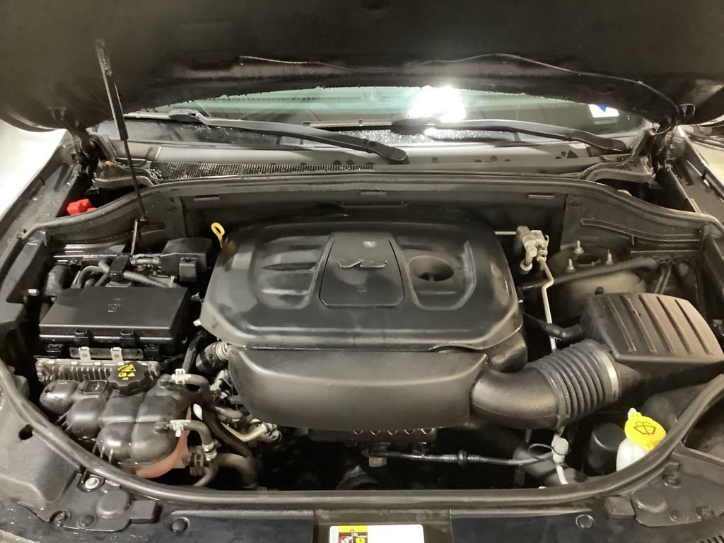 Certified 2020 Jeep Grand Cherokee Altitude AWD/4WD image 16