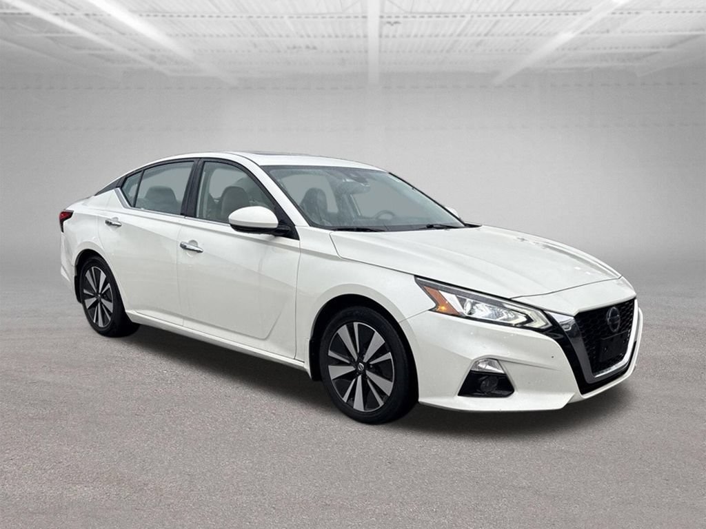 Used 2019 Nissan Altima 2.5 SV FWD image 2