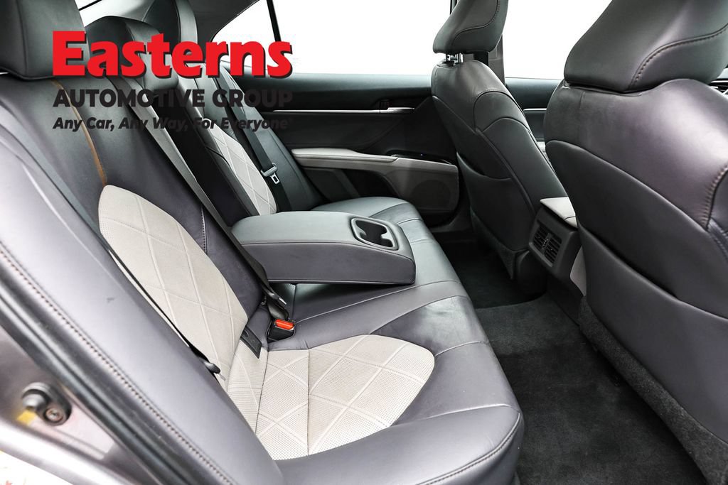 Used 2018 Toyota Camry XLE w/ Driver Assist Package FWD image 24