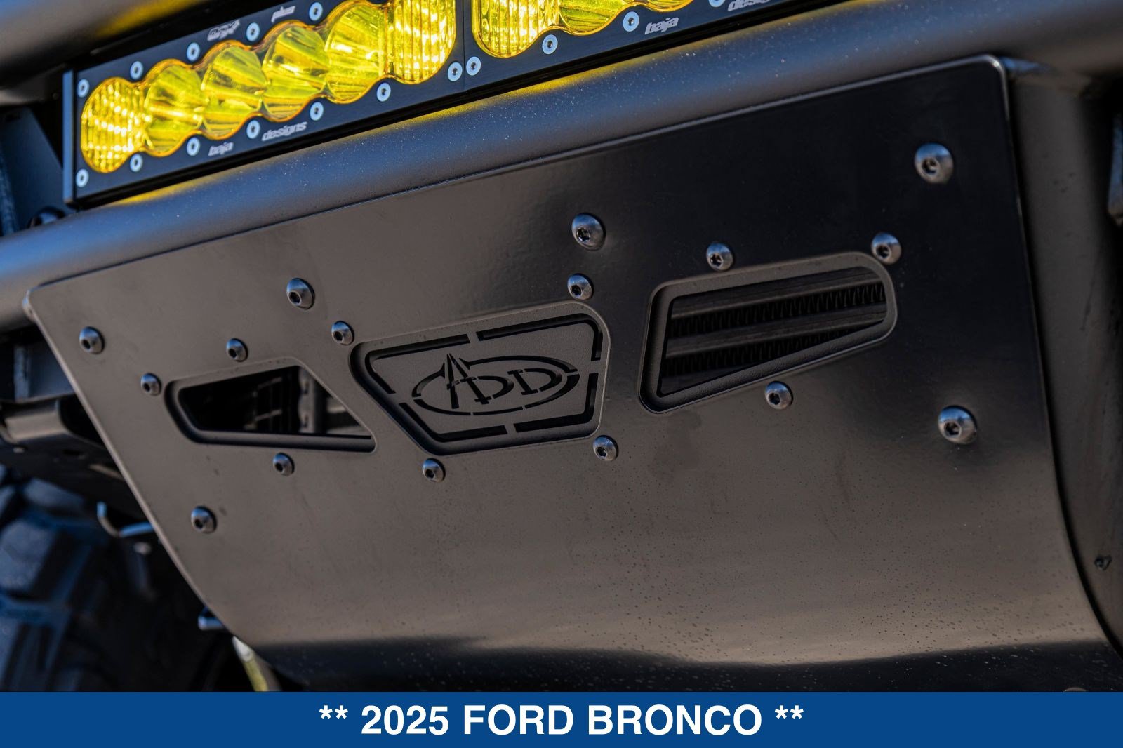 Used 2025 Ford Bronco Badlands AWD/4WD image 29