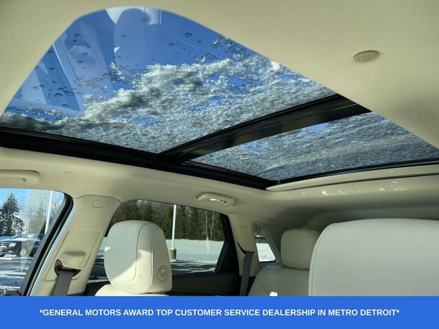 Used 2024 Cadillac XT5 Premium Luxury w/ LPO, Floor Liner Package image 20