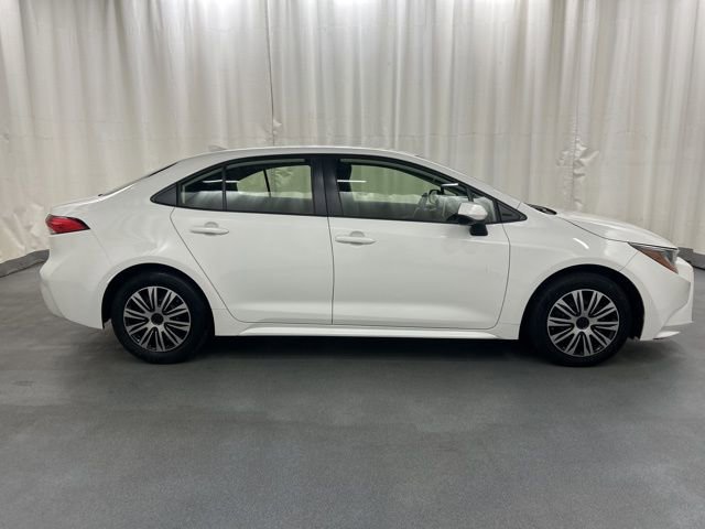 Used 2021 Toyota Corolla LE image 7