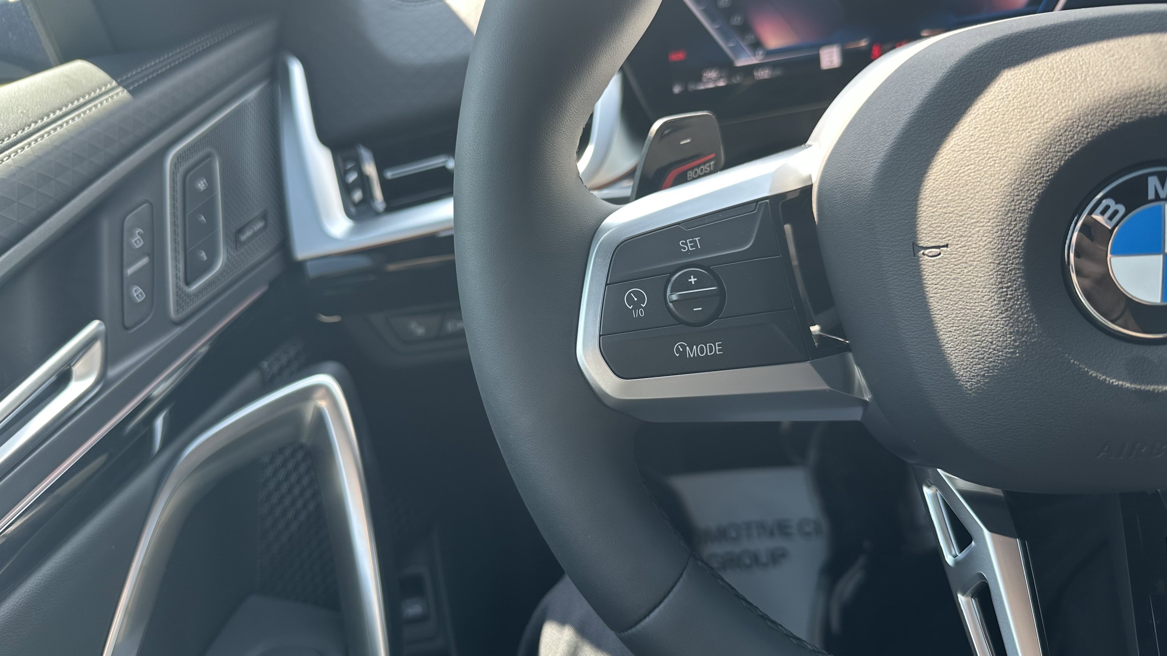 Used 2026 BMW X2 xDrive28i w/ Technology Package image 17