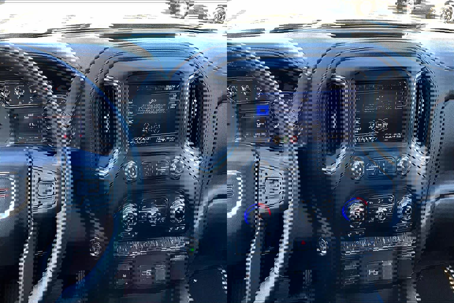 Used 2022 GMC Sierra 2500 AT4 image 6