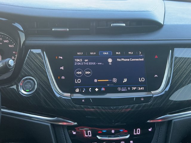 Used 2022 Cadillac XT6 Premium Luxury w/ Technology Package FWD image 13