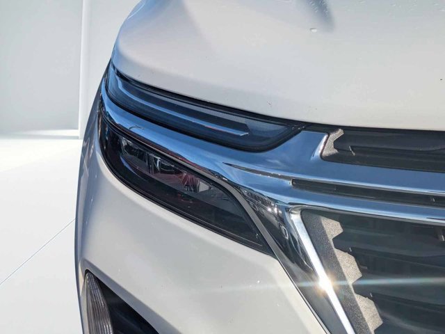 Used 2024 Chevrolet Equinox LT image 8