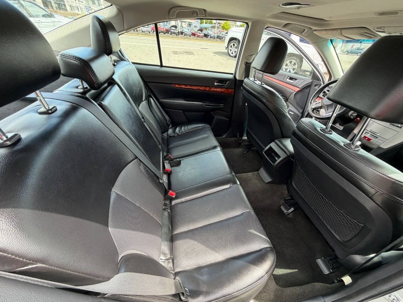 Used 2012 Subaru Legacy 2.5i Limited w/ Popular Pkg 2 AWD/4WD image 12