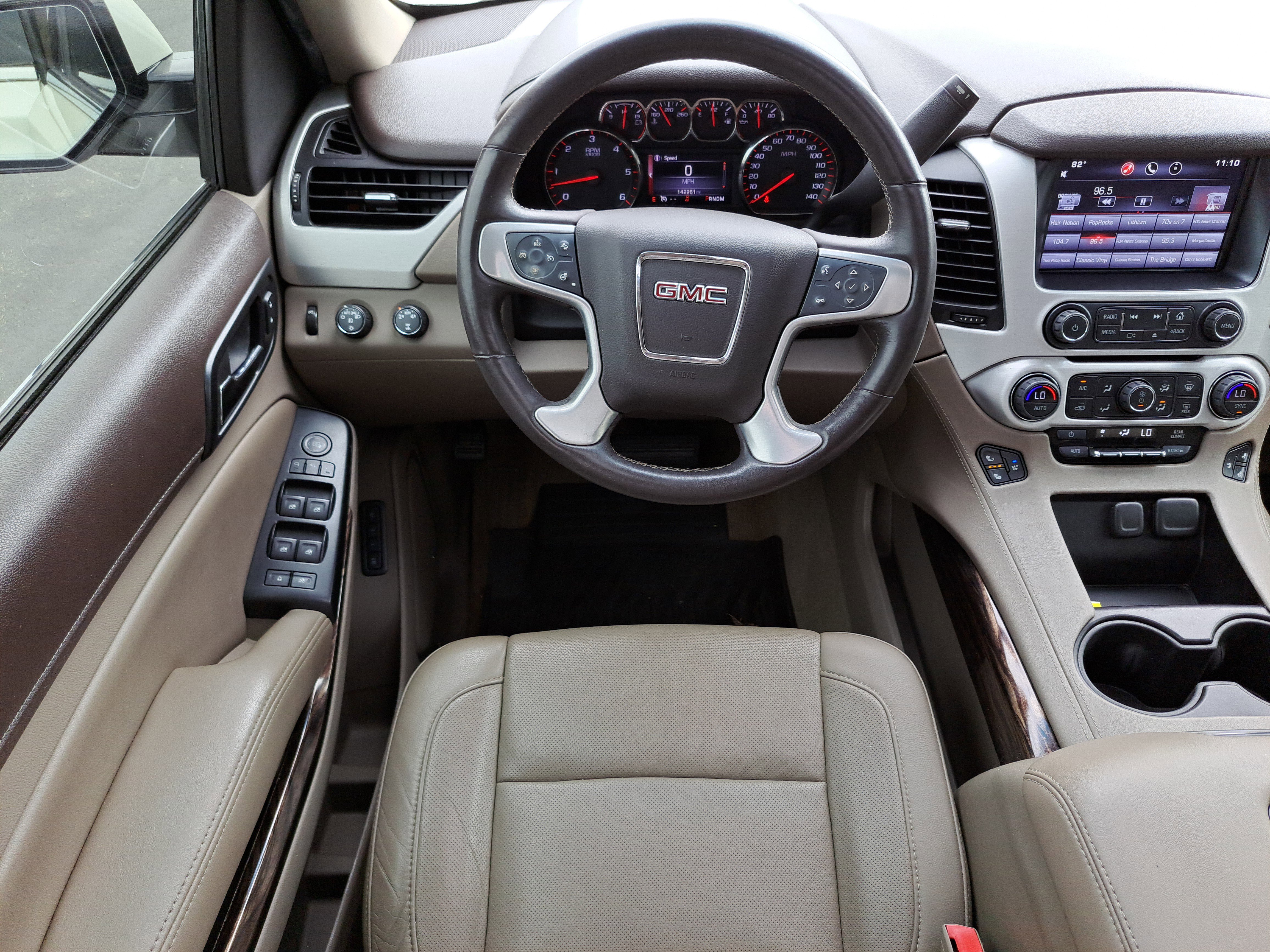 Used 2015 GMC Yukon XL SLT w/ Open Road Package image 8