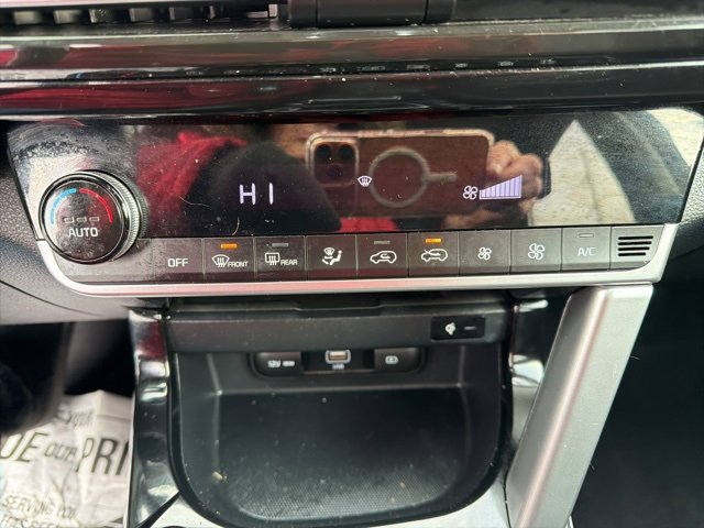 Used 2022 Kia Seltos EX image 20