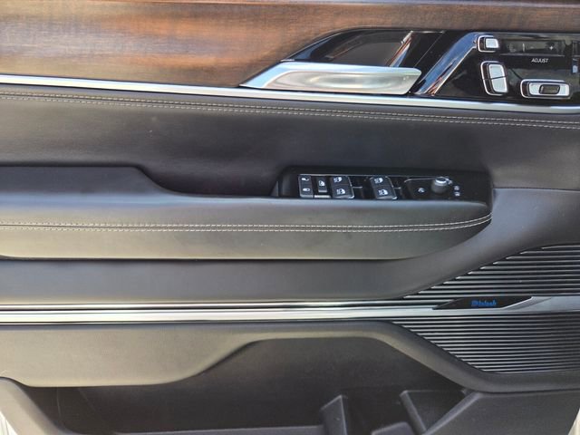 Used 2022 Jeep Grand Wagoneer Series I AWD/4WD image 26