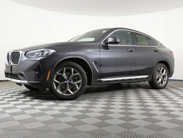 Used 2024 BMW X4 xDrive30i image 1