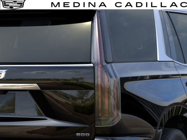 New 2026 Cadillac Escalade Luxury w/ LPO, Radiant Package image 11
