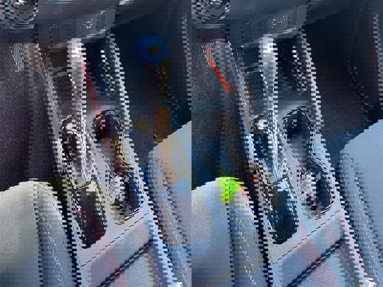 Certified 2024 Nissan Frontier PRO-4X w/ Off-Road Protection Package image 18