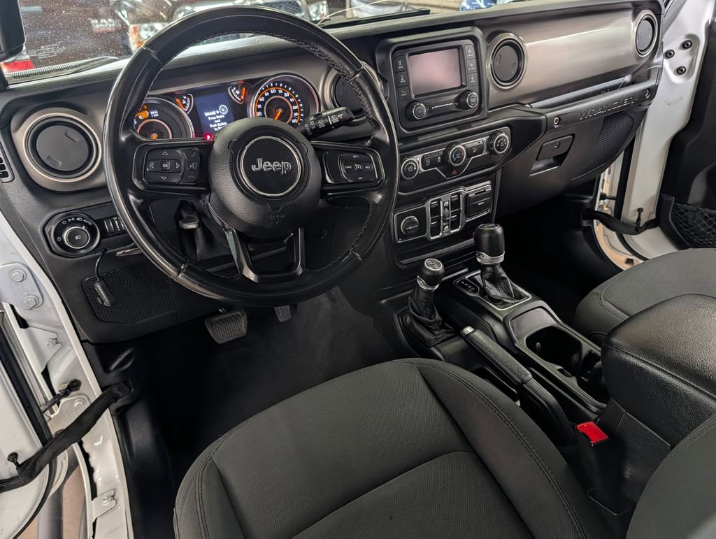 Used 2020 Jeep Wrangler Unlimited Sport S AWD/4WD image 15