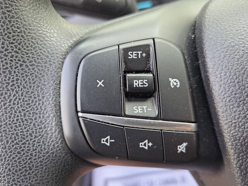 Certified 2021 Ford Escape SE w/ SE Sport Appearance Package FWD image 24