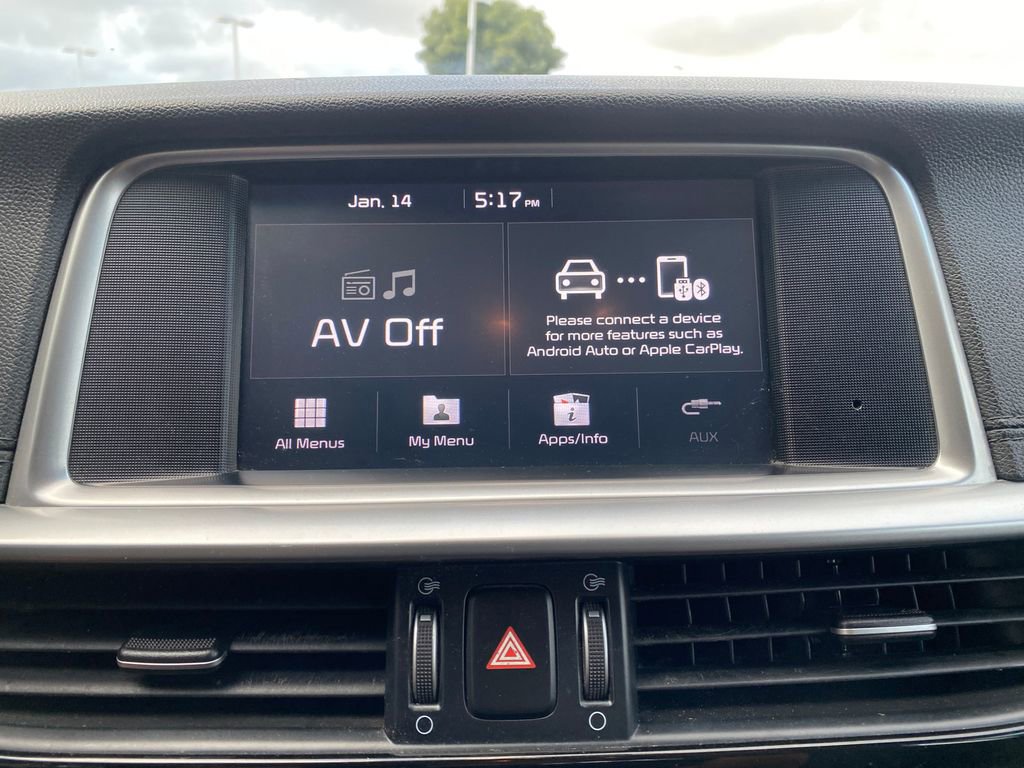 Used 2020 Kia Optima LX image 22