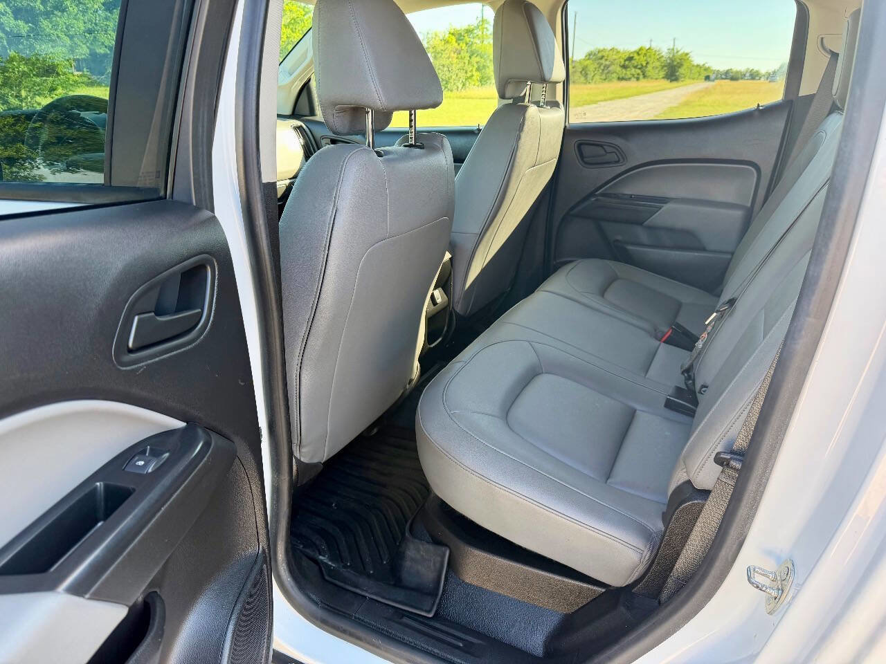 Used 2019 Chevrolet Colorado W/T w/ WT Convenience Package AWD/4WD image 15
