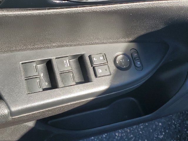 Used 2014 Honda Accord Sport image 16
