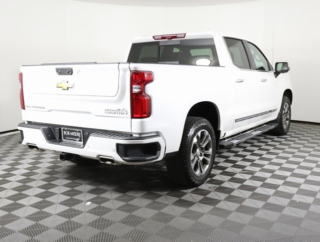 Used 2024 Chevrolet Silverado 1500 High Country w/ Technology Package image 5
