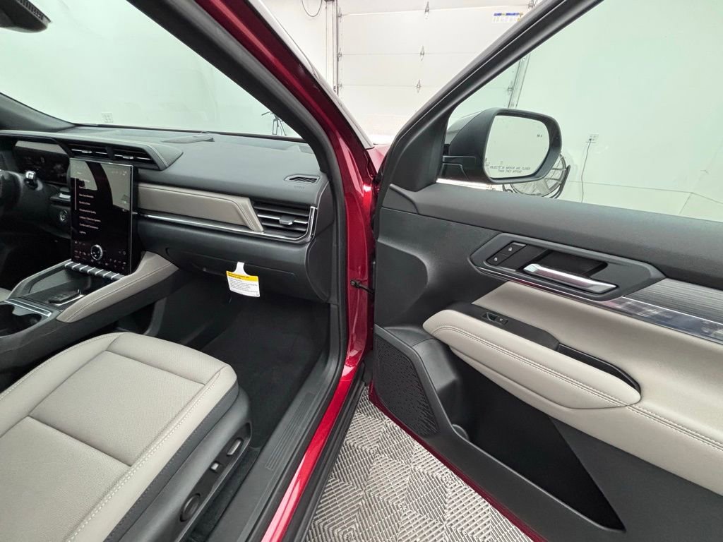 New 2026 GMC Terrain Elevation w/ Elevation Premium Package image 31