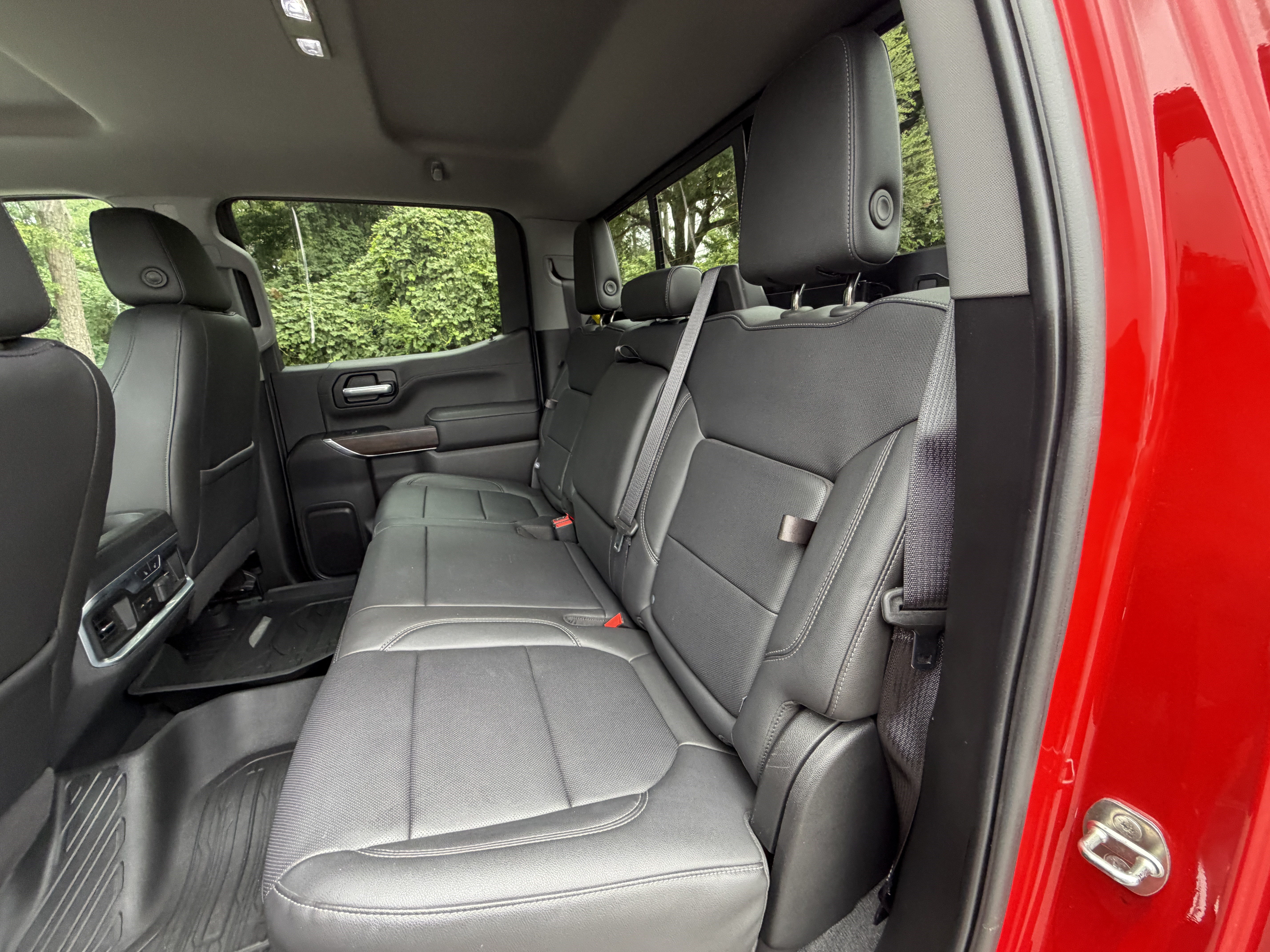 Used 2020 GMC Sierra 1500 SLT w/ SLT Premium Plus Package AWD/4WD image 15